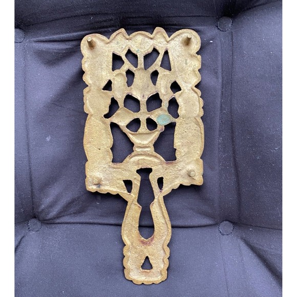 Vintage Brass Trivet  Leaves Design - Made In Japan JF6 - Picture 2 of 2